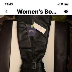 Women’s wide calf boots. Size 7 1/2 Croft&Barrow